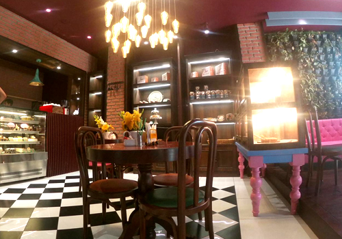Best Family Restaurant in Meerut